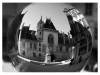 Noir et Blanc 5 - Boule de cristal - Palais Jacques Coeur r